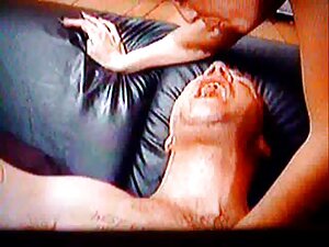 Menonton video Yakub Durham mendapatkan pantatnya membentang di garasi oleh Connor free porno situs, video xxx jepang full porno gratis Rumah Video Porno dan online.